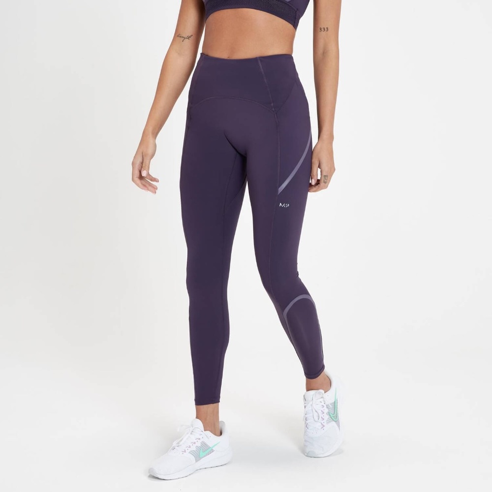 Bra + Leggings (MyProtein)